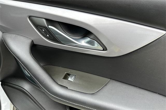 Photo of 2023 Summit White Chevrolet Blazer