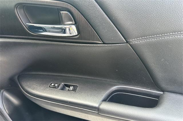 Photo of 2015 Modern Steel Metallic Honda Accord