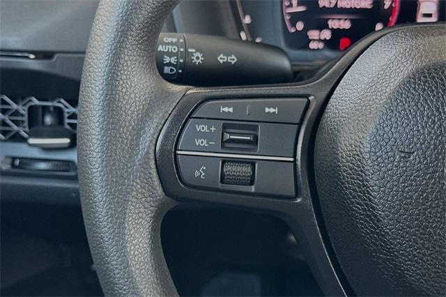Photo of 2025 Meteorite Gray Metallic Honda Accord