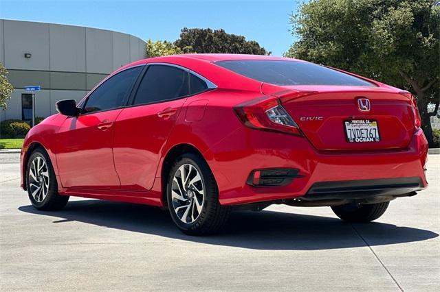 Photo of 2016 Rallye Red Honda Civic