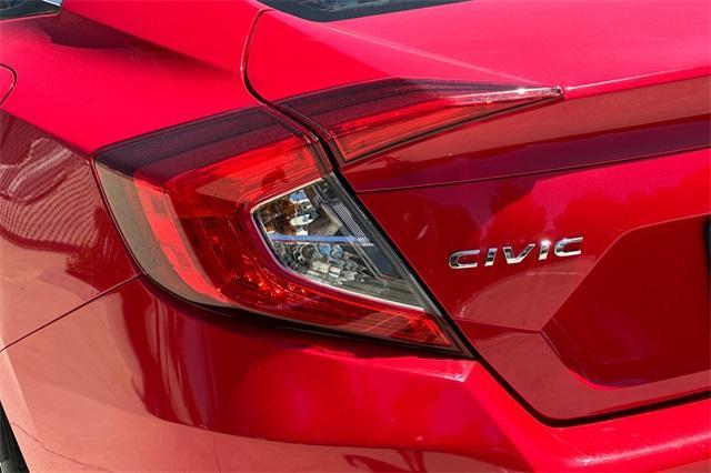 Photo of 2016 Rallye Red Honda Civic