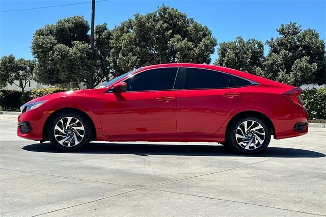 Photo of 2016 Rallye Red Honda Civic