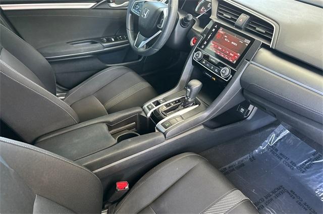 Photo of 2016 Rallye Red Honda Civic