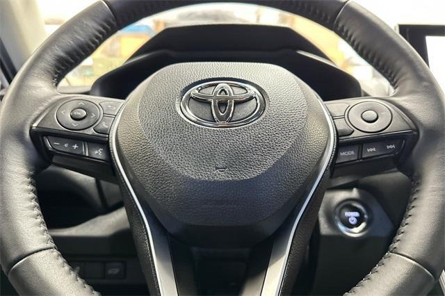 Photo of 2023 Silver Sky Metallic Toyota RAV4 Hybrid