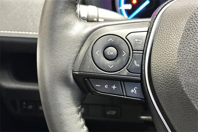 Photo of 2023 Silver Sky Metallic Toyota RAV4 Hybrid