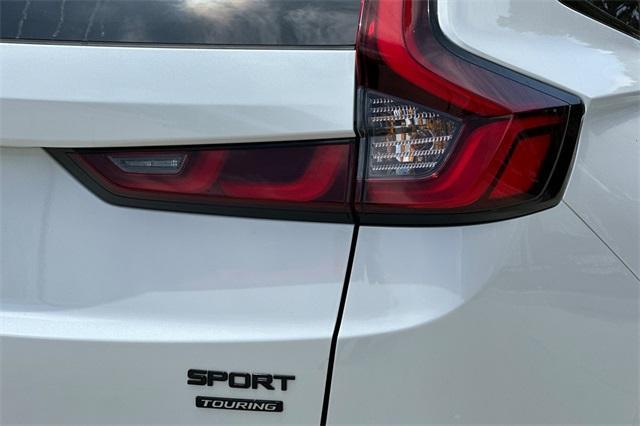 Photo of 2026 Platinum White Pearl Honda CR-V Hybrid