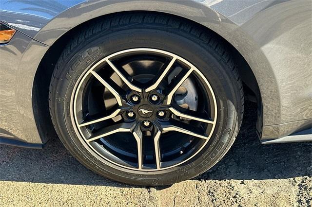 Photo of 2021 Fighter Jet Gray Ford Mustang