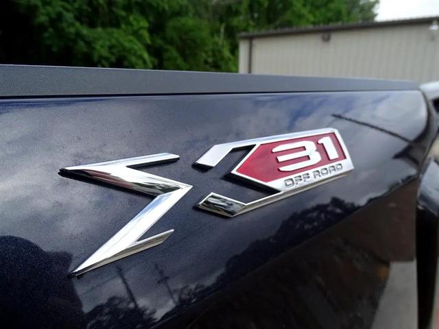 Photo of 2023 Grey GMC Sierra 1500