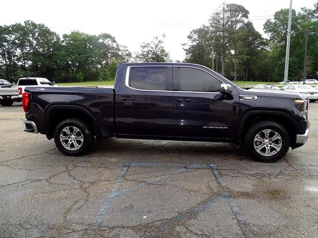 Photo of 2023 Grey GMC Sierra 1500