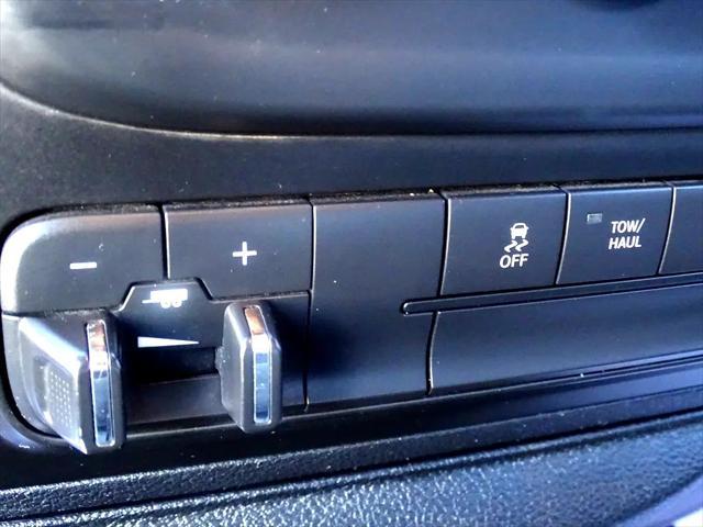 Photo of 2014 Black RAM 1500