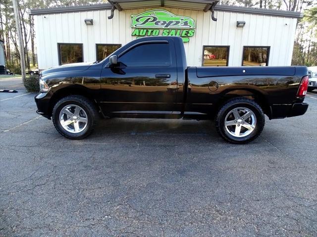 Photo of 2014 Black RAM 1500