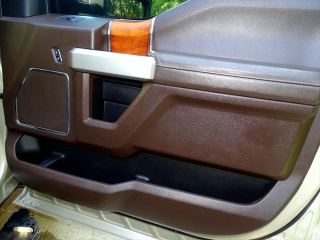 Photo of 2017 Beige Ford F-350