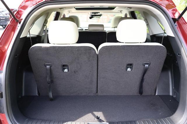 Photo of 2025 Red Kia Sorento