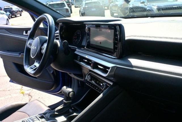 Photo of 2022 Sapphire Blue Kia K5
