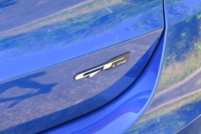 Photo of 2022 Sapphire Blue Kia K5