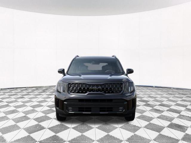 Photo of 2025 Ebony Black Kia Telluride