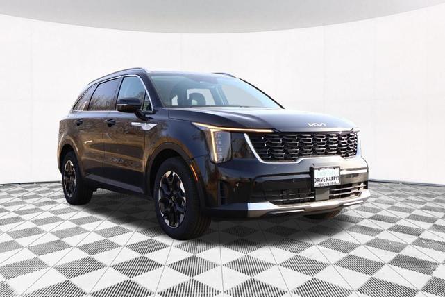 Photo of 2025 Black Kia Sorento