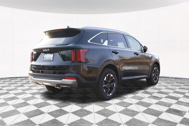 Photo of 2025 Black Kia Sorento