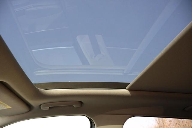 Photo of 2025 Black Kia Sorento