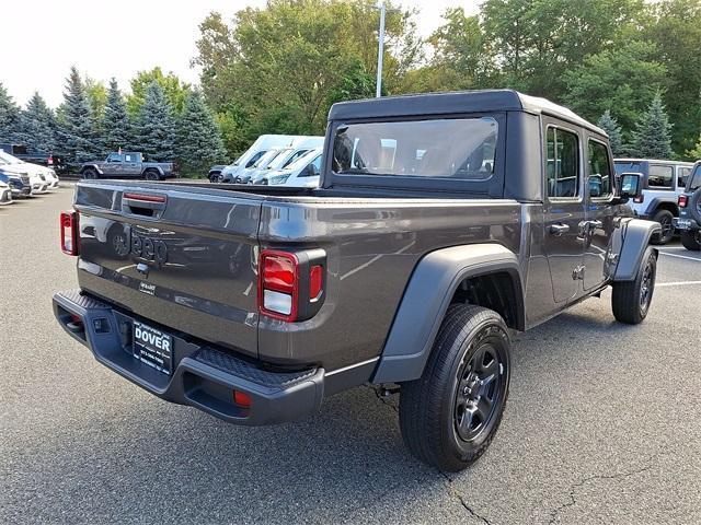 Photo of 2025 Granite Crystal Clearcoat Metallic Jeep Gladiator
