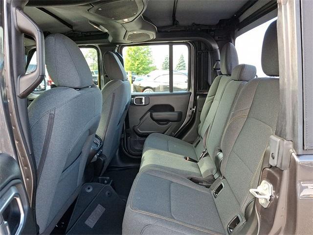 Photo of 2025 Granite Crystal Clearcoat Metallic Jeep Gladiator