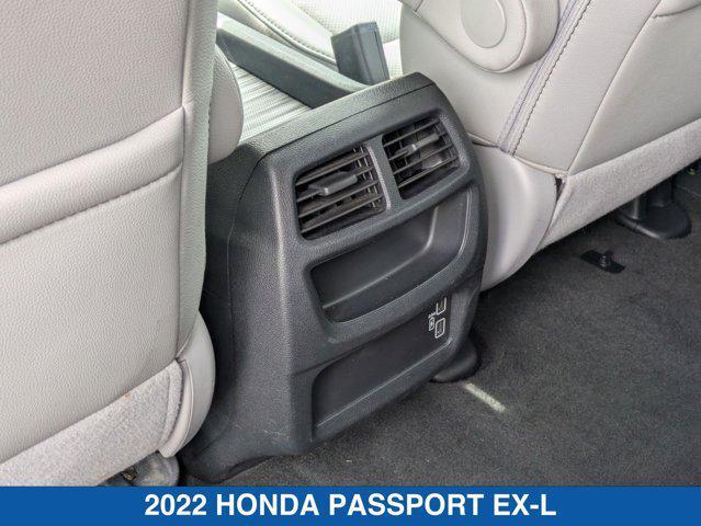 Photo of 2022 Platinum White Pearl Honda Passport