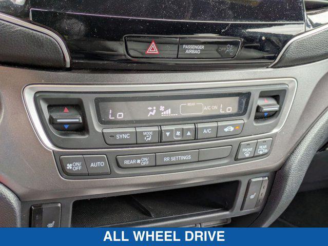 Photo of 2022 Platinum White Pearl Honda Passport