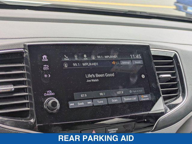 Photo of 2022 Platinum White Pearl Honda Passport