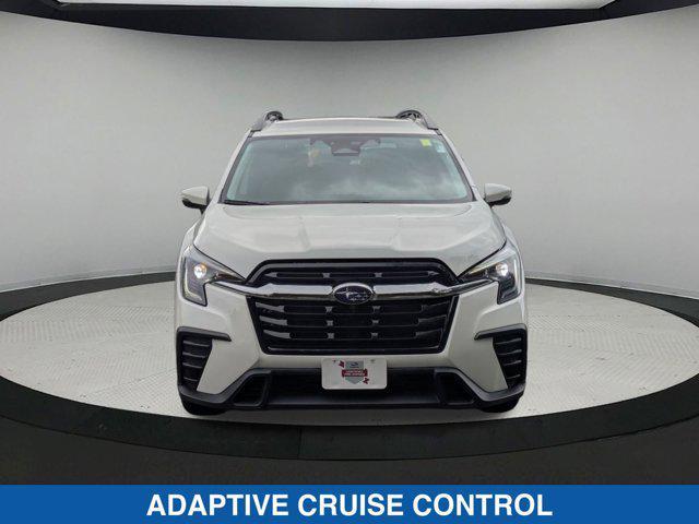 Photo of 2023 Crystal White Pearl Subaru Ascent