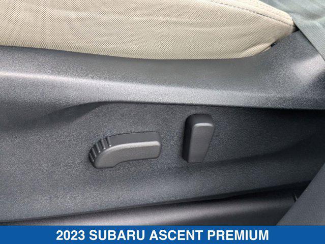 Photo of 2023 Crystal White Pearl Subaru Ascent
