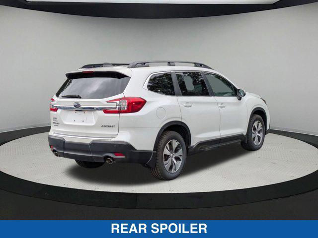 Photo of 2023 Crystal White Pearl Subaru Ascent