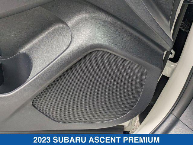 Photo of 2023 Crystal White Pearl Subaru Ascent