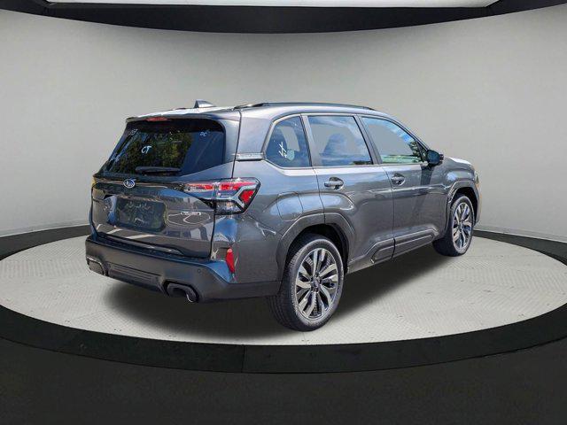 Photo of 2025 Magnetite Gray Metallic Subaru Forester