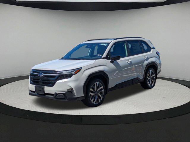 Photo of 2025 Crystal White Pearl Subaru Forester