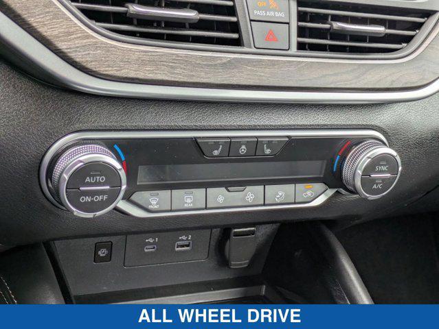 Photo of 2023 Gun Metallic Nissan Altima
