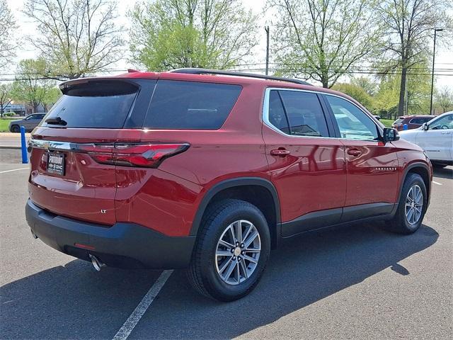 Photo of 2022 Cherry Red Tintcoat Chevrolet Traverse