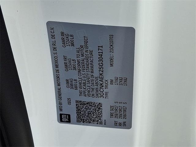 Photo of 2025 Summit White Chevrolet Silverado 1500