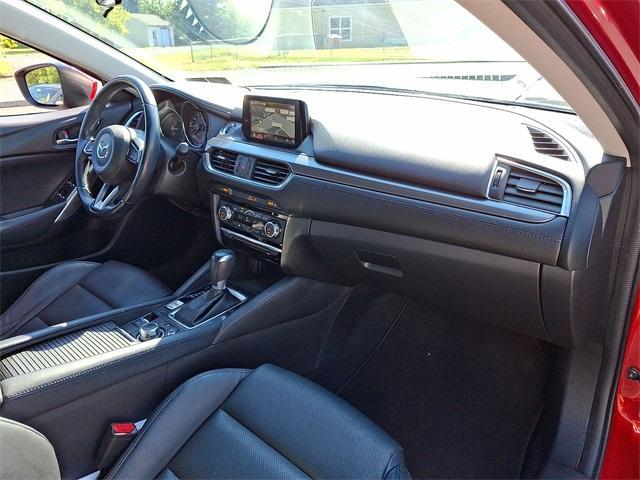 Photo of 2017 Soul Red Metallic Mazda Mazda6