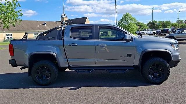Photo of 2022 Satin Steel Metallic Chevrolet Colorado
