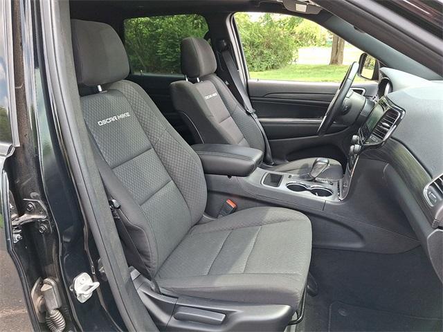Photo of 2021 Diamond Black Jeep Grand Cherokee