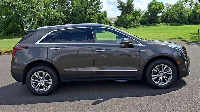 Photo of 2020 Dark Mocha Metallic Cadillac XT5