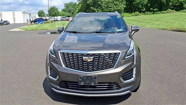 Photo of 2020 Dark Mocha Metallic Cadillac XT5