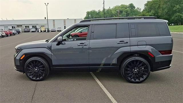 Photo of 2024 Gray Hyundai SANTA FE