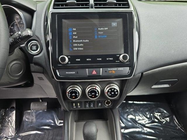Photo of 2023 Labrador Black Pearl Mitsubishi Outlander Sport