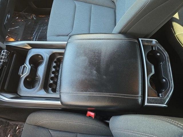 Photo of 2022 Bright White Clearcoat RAM 1500