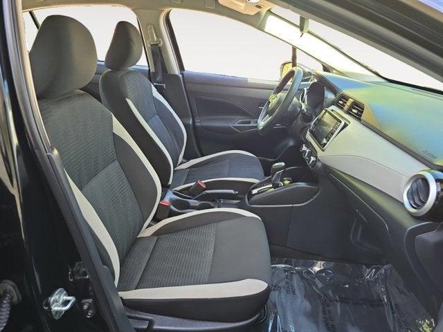 Photo of 2021 Super Black Nissan Versa