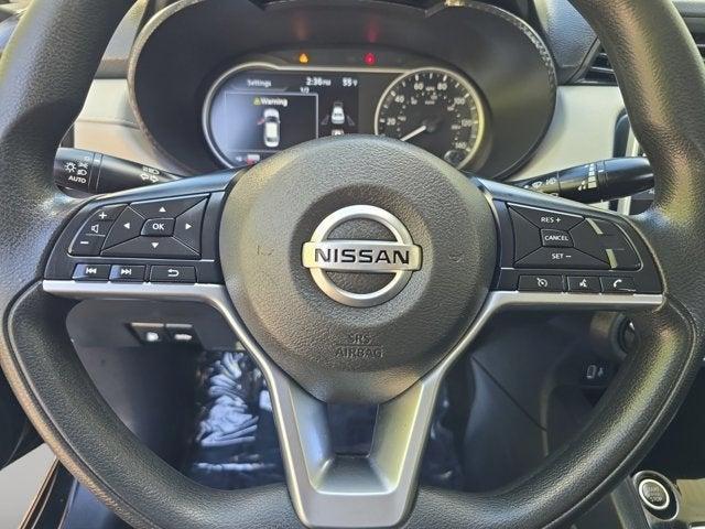 Photo of 2021 Super Black Nissan Versa