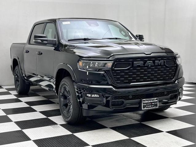 Photo of 2026 Diamond Black Crystal Pearlcoat RAM 1500