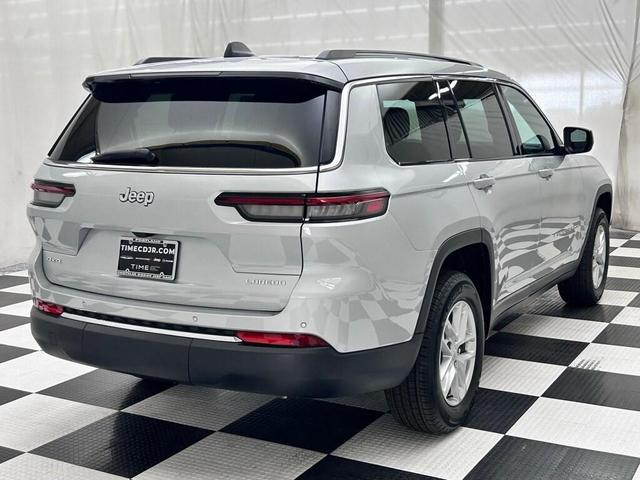 Photo of 2025 Silver Zynith Jeep Grand Cherokee L