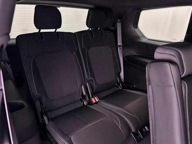 Photo of 2025 Silver Zynith Jeep Grand Cherokee L